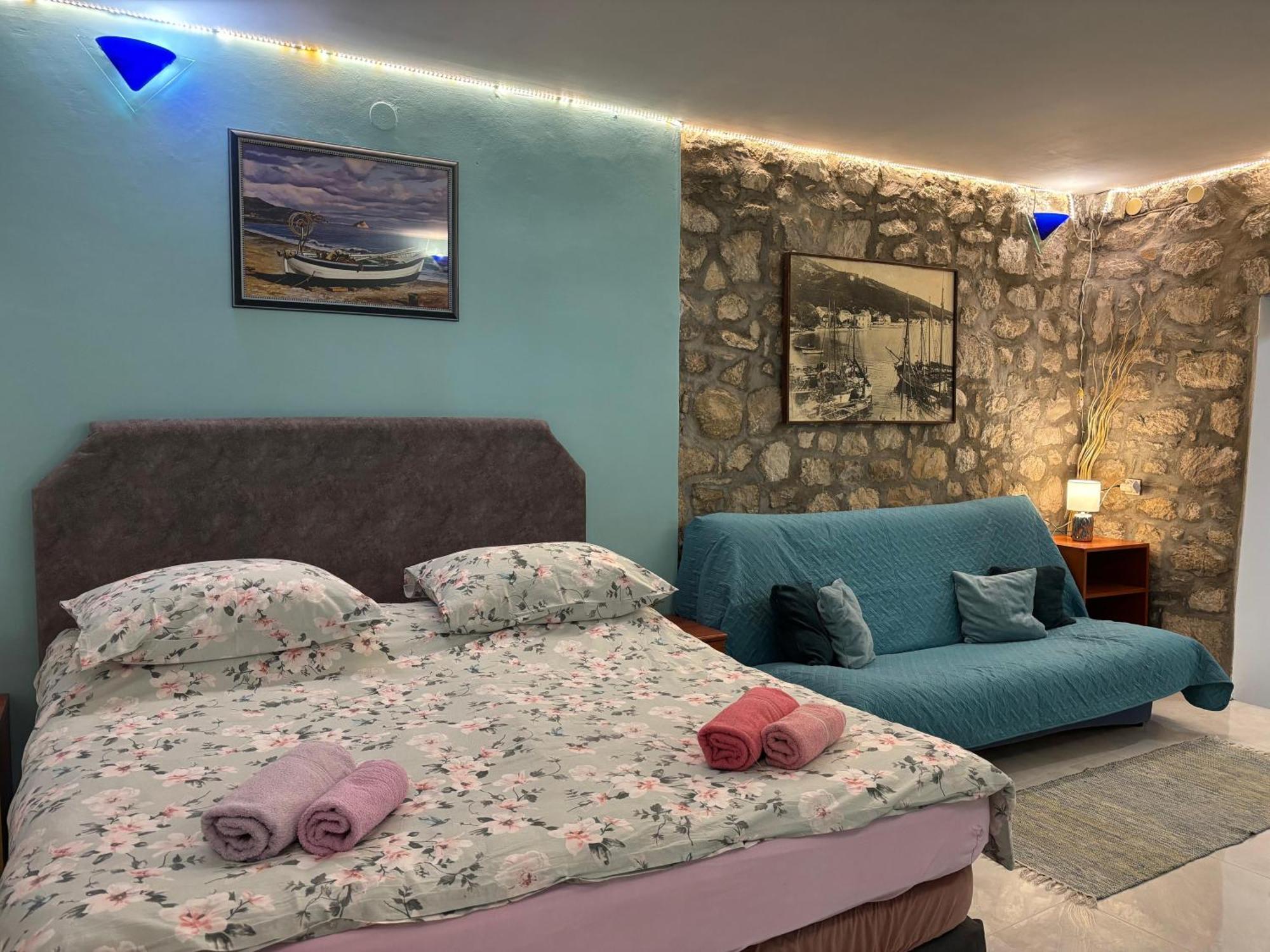 Apartments Hana Makarska Exterior photo