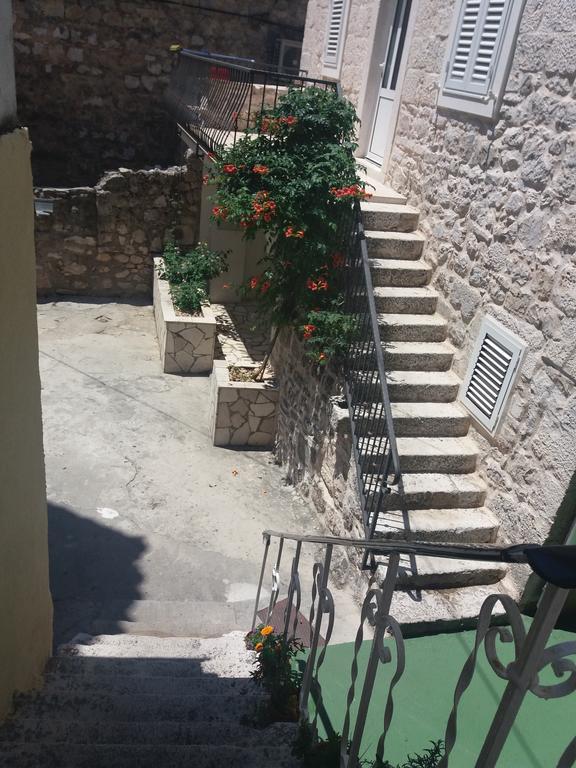 Apartments Hana Makarska Exterior photo